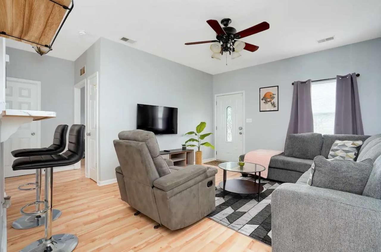 Spacious Family Retreat - Churchill Downs & Downtown Holiday home *